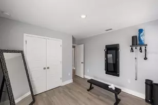 21 W Steele St, Orlando, FL 32804 - Photo 26