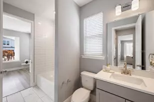 21 W Steele St, Orlando, FL 32804 - Photo 10