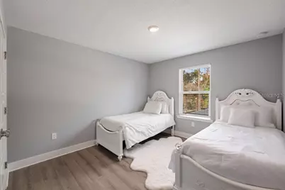 21 W Steele Street, Orlando, FL 32804 - Photo 24