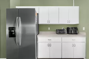 218 Meridian St, Davenport, FL 33837 - Photo 4