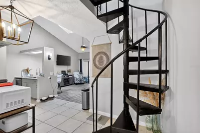 101 N Hill Avenue #10, Deland, FL 32724 - Photo 10