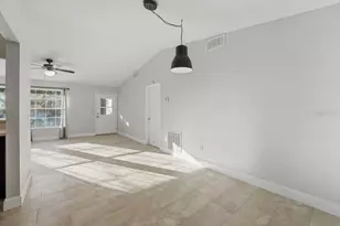 1037 Chambord Ct, Orlando, FL 32825 - Photo 4