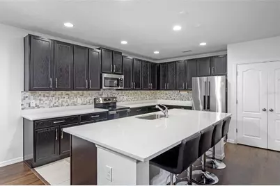 189 Luxmore Road, Groveland, FL 34736 - Photo 2