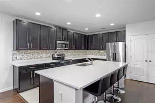 189 Luxmore Rd, Groveland, FL 34736 - Photo 4