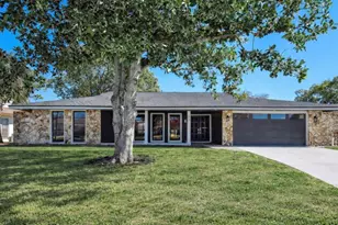 213 Doverwood Rd, Fern Park, FL 32730 - Photo 1