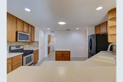 26725 Augusta Springs Circle, Leesburg, FL 34748 - Photo 16