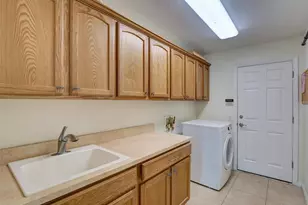 26725 Augusta Springs Cir, Leesburg, FL 34748 - Photo 34