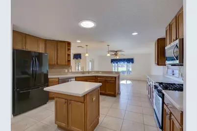 26725 Augusta Springs Circle, Leesburg, FL 34748 - Photo 12