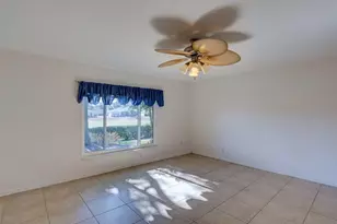 26725 Augusta Springs Cir, Leesburg, FL 34748 - Photo 18