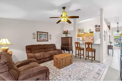 682 Lexington Drive, Clermont, FL 34711 - Photo 6