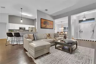 1033 Twisted Branch Ln, Saint Cloud, FL 34771 - Photo 4