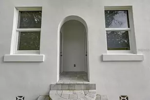 1862 6th St, Sarasota, FL 34236 - Photo 4