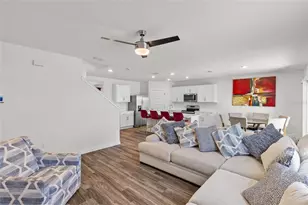 455 Talisi Loop, Saint Cloud, FL 34771 - Photo 6