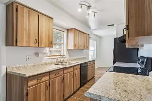 306 Loch Low Dr, Sanford, FL 32773 - Photo 6