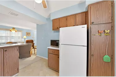 5505 Hernandes Dr #240, Orlando, FL 32808 - Photo 16