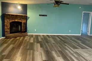 15773 SE Hwy 42, Weirsdale, FL 32195 - Photo 18