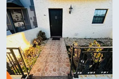 625 N Halifax Avenue #9, Daytona Beach, FL 32118 - Photo 4