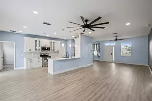 2713 Pearl Ct, Kissimmee, FL 34743 - Photo 6