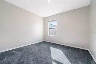 305 Meadowbrook Blvd, Winter Haven, FL 33881 - Photo 18