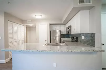 7280 Westpointe Boulevard #813, Orlando, FL 32835 - Photo 6