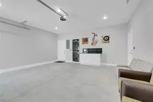 223 N Peninsula Dr, Daytona Beach, FL 32118 - Photo 42