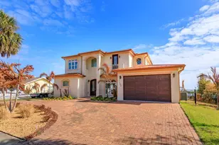 1201 S Riverside Dr, Edgewater, FL 32132 - Photo 2