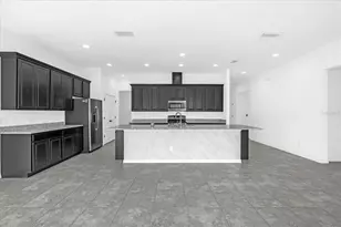 2462 Felce Ct, Davenport, FL 33897 - Photo 6