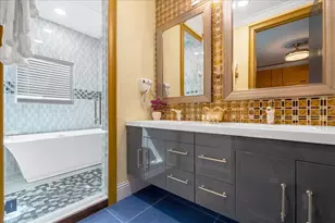 1021 Fantasy Dr, Davenport, FL 33896 - Photo 60