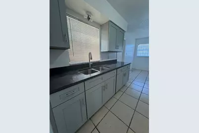 4291 Clarinda Street, Orlando, FL 32811 - Photo 8