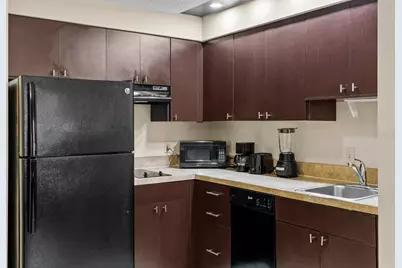 7601 Canada Avenue #221, Orlando, FL 32819 - Photo 4