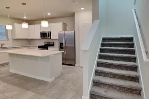 4079 Feather Tree Dr, Apopka, FL 32712 - Photo 2