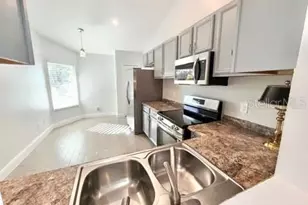118 Kelly Cir, Sanford, FL 32773 - Photo 10