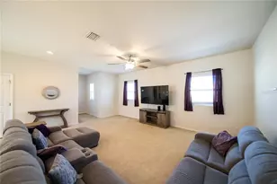 980 Lakefront Village Dr, Clermont, FL 34711 - Photo 6