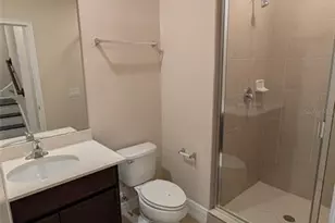 584 Scotia Pl, Orlando, FL 32806 - Photo 40