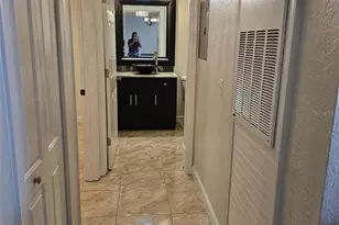 13815 Fairway Island Dr, Orlando, FL 32837 - Photo 10