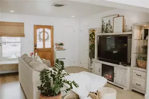 7029 Delta Way, Clearwater, FL 33764 - Photo 4