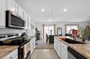 705 Squires Grove Dr, Winter Haven, FL 33880 - Photo 10