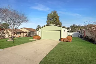 114 Mayfair Ct, Sanford, FL 32771 - Photo 2