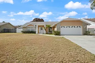 4814 Lake Sharp Dr, Orlando, FL 32817 - Photo 2