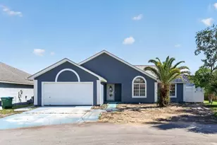 104 Seashell Ct, Panama City Beach, FL 32413 - Photo 2