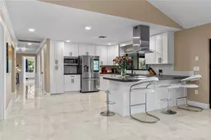 3105 S Lakeshore Ct, Eustis, FL 32726 - Photo 22