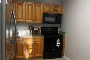 4174 Versailles Dr, Orlando, FL 32808 - Photo 18