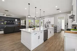 7009 Five Oaks Dr, Harmony, FL 34773 - Photo 32