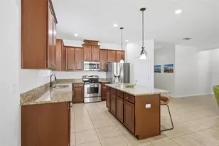 3207 Zander Dr, Grand Island, FL 32735 - Photo 6