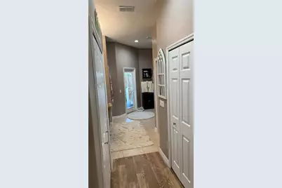 300 Mariners Gate Drive, Edgewater, FL 32141 - Photo 6