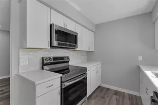 5674 Altec Ct, Orlando, FL 32808 - Photo 10