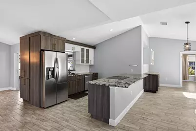 3189 Windmill Point Boulevard, Kissimmee, FL 34746 - Photo 10