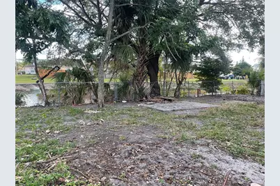 20211 NW 28th Court, Miami Gardens, FL 33056 - Photo 6