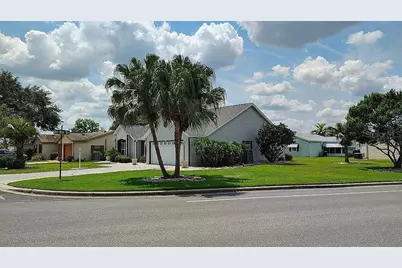 1260 Granada Court, Lady Lake, FL 32159 - Photo 2