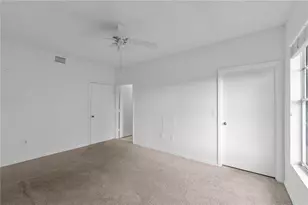 5554 Metrowest Blvd, Orlando, FL 32811 - Photo 12